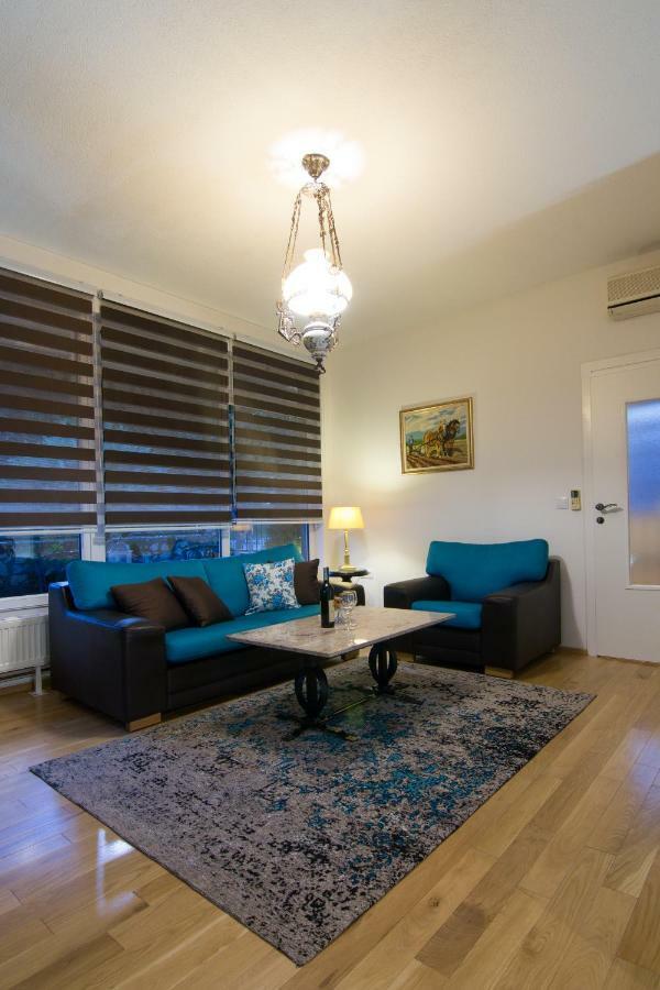 Apartments Vranas Visoko Bagian luar foto